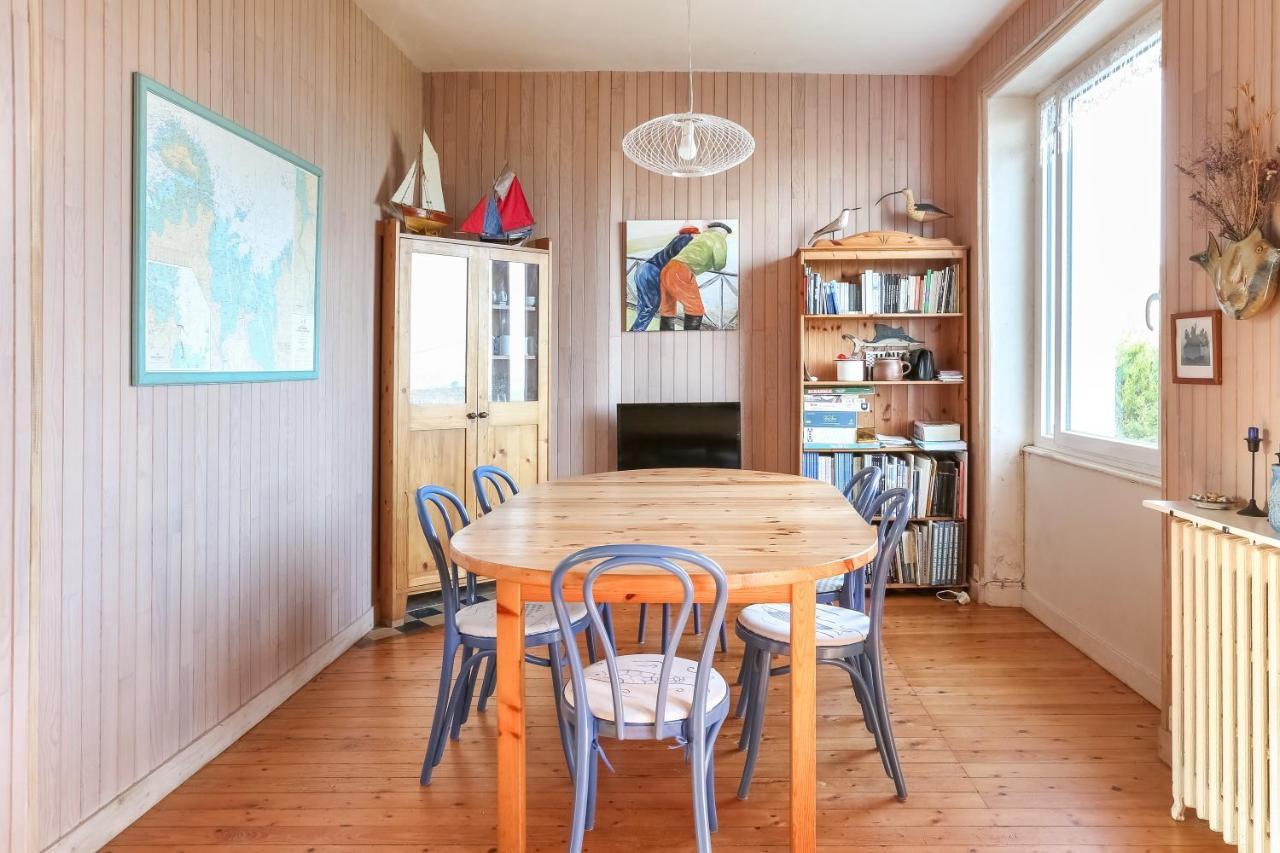 CABESTAN - Maison de famille au coeur du bourg - Vue Mer Carantec Extérieur photo